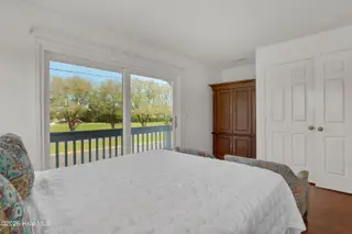 304 Causeway Drive Unit A, Wrightsville Beach, NC 28480 — 3-bedroom condo in Windswept, Wrightsville Beach, NC, photo 24 of 52