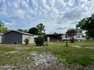 616 7th Street SE, Bolivia, NC 28422 — 3-bedroom manufactured home in Sunset Harbor, Bolivia, NC, photo 23 of 24