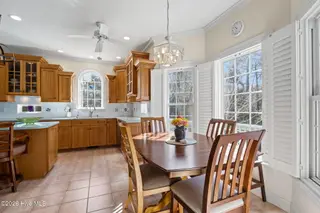 312 Lord Berkeley Drive, Emerald Isle, NC 28594 – photo 24: Eat-in Area of Kitchen