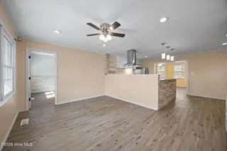 323 Cardinal Road, Jacksonville, NC 28546 – photo 6: 323 Cardinal Road, Jacksonville, NC