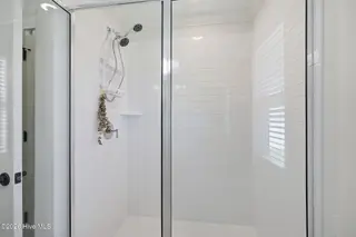 4008 Swift Creek, Ayden, NC 28513 – photo 17: 17 - Primary bathroom