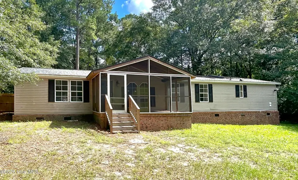 3480 Blue Banks Loop Road NE, Leland, NC 28451 – photo 1 of 3