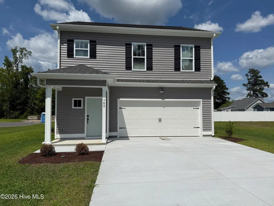 709 Pope Street, Grifton, NC 28530 – photo 1 of 14: IMG_0673