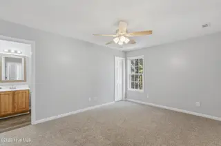 102 Ashbury Park Lane, Richlands, NC 28574 – photo 11: 102 Ashbury _ Interior -10