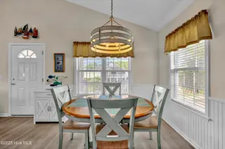 732 Ocracoke Drive, Wilmington, NC 28412 – photo 11: Dining Area