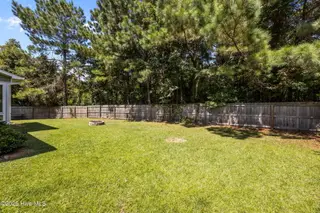 254 Sellhorn Boulevard, New Bern, NC 28562 – photo 7: 37-web-or-mls-0C0A6479