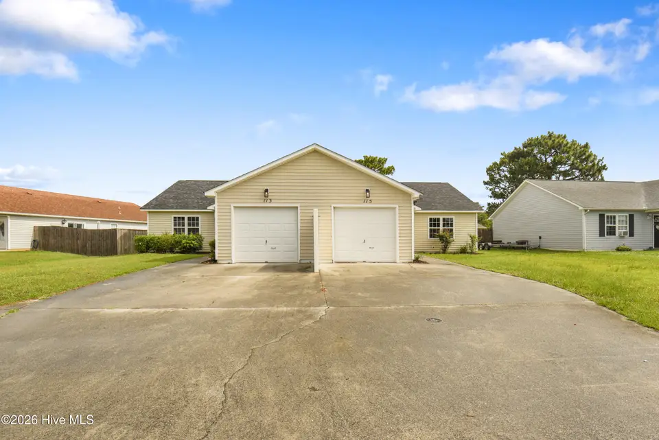 115 Charlton Road, Hubert, NC 28539 – photo 1 of 14