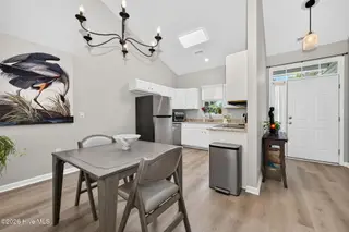 5094 Wyncie Wynd, Southport, NC 28461 — 2-bedroom townhome in South Harbour Village, Southport, NC, photo 11 of 37