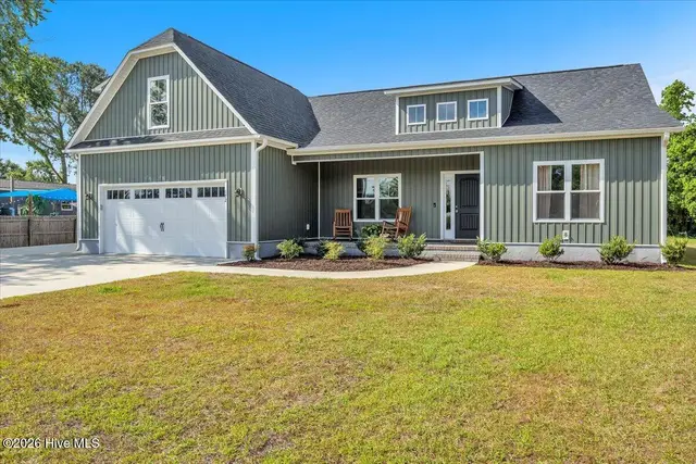 172 Lea Drive, Hampstead, NC 28443