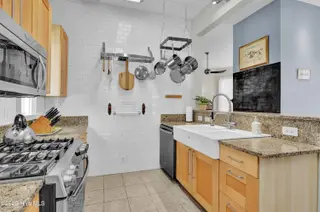 109 N 7th Street, Wilmington, NC 28401 – photo 21: 022_img_7100_818