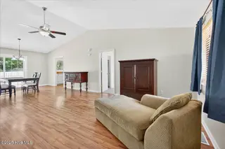 9060 Sea Lane SW, Sunset Beach, NC 28468 — 3-bedroom home in Pearl Bay I, Sunset Beach, NC, photo 8 of 48: 08-www