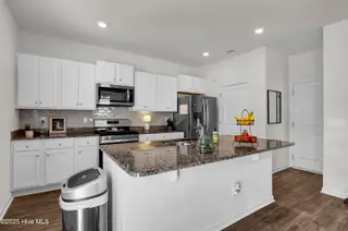 425 Tributary Circle, Wilmington, NC 28401 – photo 12: 012_p1233200_877