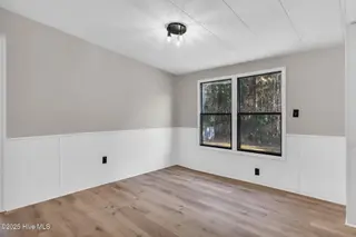 115 Grassy Meadow Drive, Richlands, NC 28574 — 3-bedroom manufactured home in Grassy Meadows, Richlands, NC, photo 11 of 33: 50_115 grassy mdws dr 00050