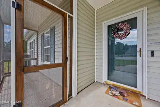 108 Marble Court, Jacksonville, NC 28546 – photo 19: 6_front porch