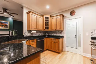655 Creekway Circle SE, Bolivia, NC 28422 – photo 12: Kitchen