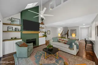 2106 Medeira Court, Wilmington, NC 28405 — 3-bedroom home in Landfall, Wilmington, NC, photo 13 of 53