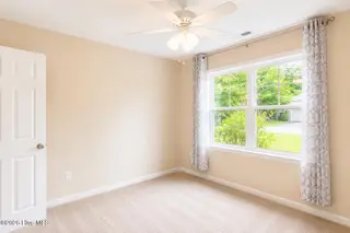 407 Hidden Oaks Drive, Jacksonville, NC 28546 – photo 11
