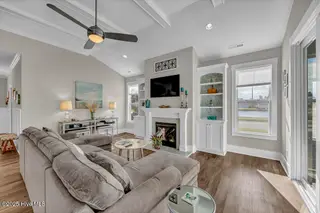 3078 Broadhaven Drive, Leland, NC 28451 — 4-bedroom home in Brunswick Forest, Leland, NC, photo 11 of 69: Living Room