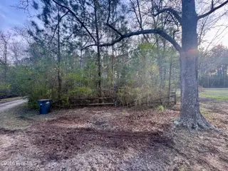 691 Harris Creek Road, Jacksonville, NC 28540 — 3-bedroom home, Jacksonville, NC, photo 14 of 41: pond