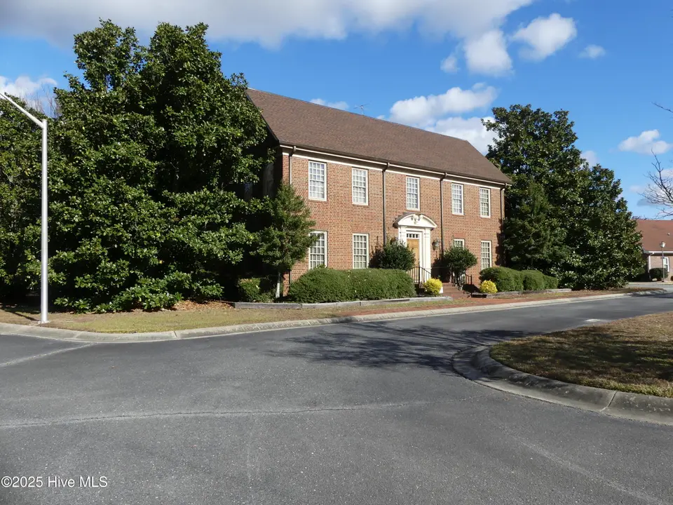 2805 Mclamb Place, Goldsboro, NC 27534 – photo 1 of 6: front