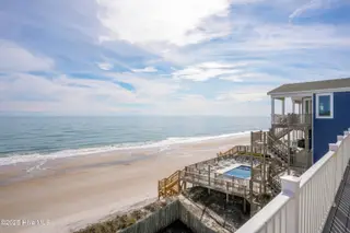 39 Porpoise Place, North Topsail Beach, NC 28460 – photo 4: 39 Porpoise Place - Exterior - Edited_12