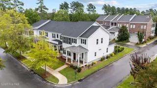 3907 Reunion Pointe Lane, New Bern, NC 28562 – photo 11: 9-web-or-mls-DJI_20250820141742_0003_D