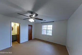 1206 Peyton Circle B, Greenville, NC 27834 – photo 10: Main bedroom with bathroom 1206
