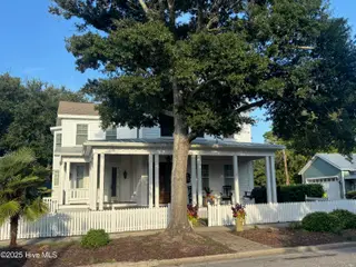 111 N Caswell Avenue, Southport, NC 28461 – photo 2: IMG_3460