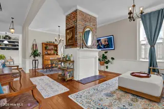 312 N 6th Street, Wilmington, NC 28401 – photo 13: Front Door View
