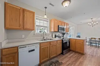 113 Airleigh Place, Richlands, NC 28574 – photo 16: 41-web-or-mls-_RAD4319