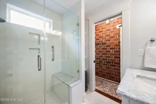 1811 Grace Street, Wilmington, NC 28405 – photo 23: 06masterbath