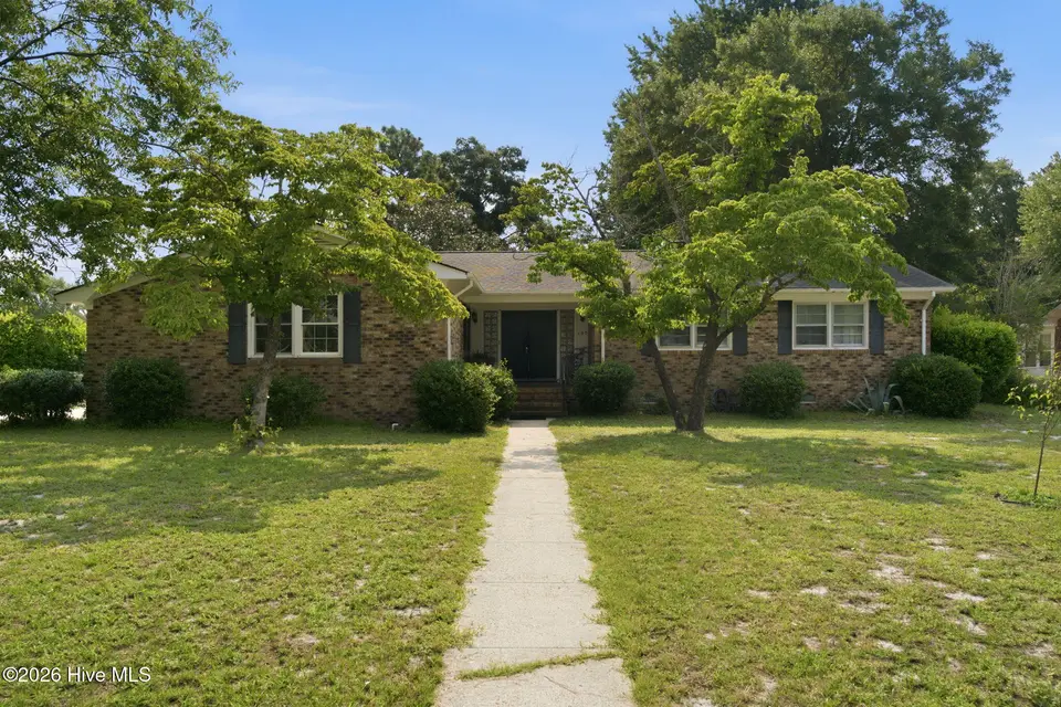 105 Pine Valley Drive, Wilmington, NC 28412 – photo 1 of 50