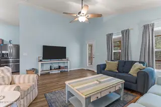 152 NW 10th Street, Oak Island, NC 28465 – photo 13: 18-web-or-mls-DSC09343