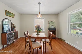 1017 S Claiborne Street, Goldsboro, NC 27530 – photo 11: 010_jam02061_25