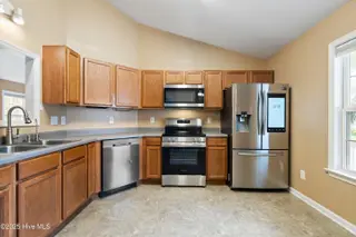 268 Brookstone Way, Jacksonville, NC 28546 – photo 9: kitchen view 2