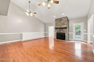 407 Rustic Court, Pollocksville, NC 28573 – photo 12: 25-web-or-mls-0C0A8233_edit