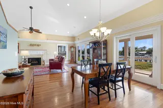 255 Gatsey Lane, Beaufort, NC 28516 — 3-bedroom home in Stanton Landing, Beaufort, NC, photo 7 of 53: Open dining space