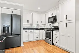 1303 Sonata Street, Greenville, NC 27858 – photo 15: 20-web-or-mls-IMG_0308