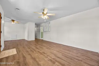 514 Cathay Road, Wilmington, NC 28412 – photo 4: 7_living room