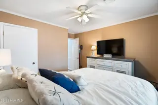 417 4th Street, Sunset Beach, NC 28468 — 4-bedroom home, Sunset Beach, NC, photo 22 of 41: 417 4th St, Sunset Beach, NC