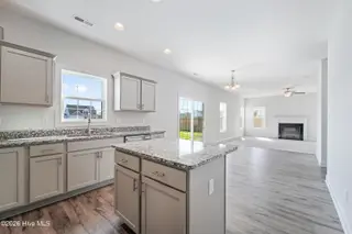 1822 Olde Towne Pointe Boulevard, Jacksonville, NC 28546 – photo 15: DSC02096