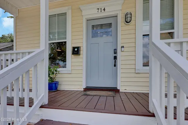 714 Brooks Alley, Wilmington, NC 28401