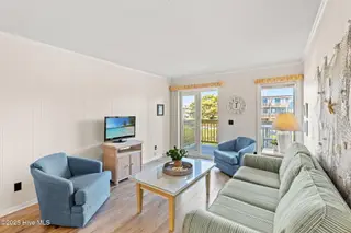 277 W First Street 1c, Ocean Isle Beach, NC 28469 — 2-bedroom condo in A Place At The Beach, Ocean Isle Beach, NC, photo 8 of 38: 7-web-or-mls-7