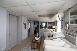 12 Nathan Street, Wrightsville Beach, NC 28480 — 8-bedroom home, Wrightsville Beach, NC, photo 23 of 27: 12 nathan st-43
