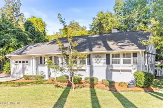 305 Wayne Drive, Wilmington, NC 28403 – photo 3: 004_305_wayne_drive_-04_131