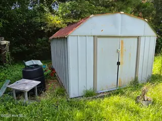 2313 Hunter Hill Road, Rocky Mount, NC 27804 – photo 2: SHED