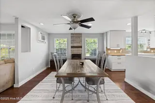 1279 Stone Chimney Road SW, Supply, NC 28462 – photo 13: Dining