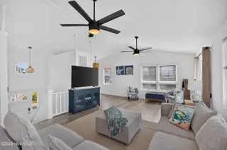111 Summer Place Drive, North Topsail Beach, NC 28460 — 3-bedroom home, North Topsail Beach, NC, photo 23 of 58: 111SummerPlaceDrive-11