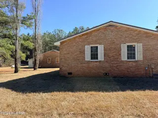 19 Wilkins Road, Belhaven, NC 27810 – photo 7: 06 Left Side View