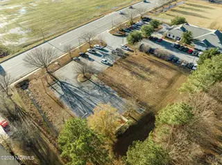 1840 W Arlington Boulevard 2c, Greenville, NC 27834 – photo 5: 5-web-or-mls-DJI_0697